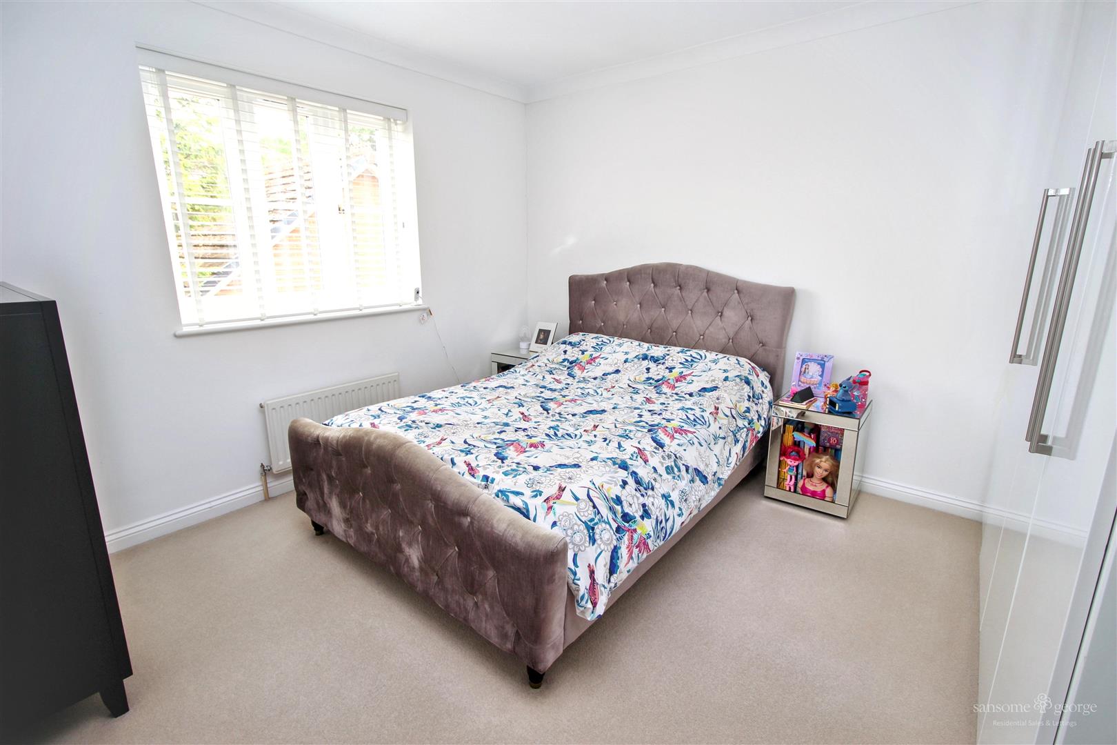 Roebuck Rise, Tilehurst, Reading